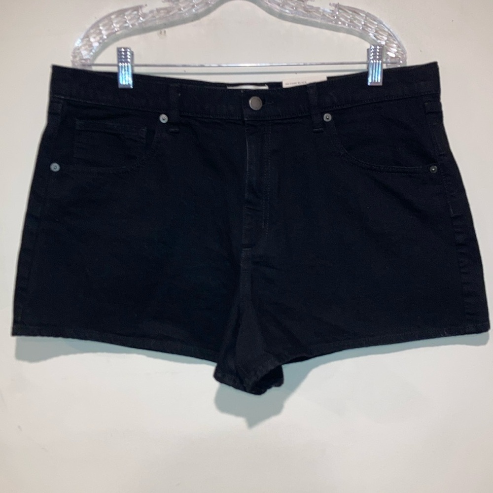 Universal Thread Black Women's Shorts